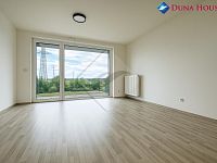 Pronájem bytu 1+kk s předzahrádkou - Foto 2