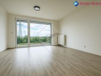 Pronájem bytu 1+kk s předzahrádkou - Foto 2