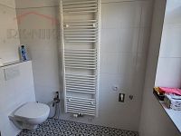 Byt/apartmán v Jizerských horách – Albrechtice v J/h - koupelna s WC 3.jpg