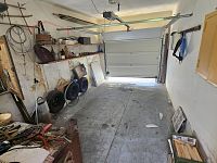 Rodinný dům 6+1 v Semilech - garáž 1.jpg