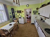 Rodinný dům 6+1 v Semilech - kuchyně 1.jpg