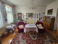 Rodinný dům 6+1 v Semilech - obývací pokoj 2.jpg