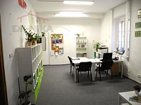 Pronájem kanceláře v centru města Rumburk (Lužické náměstí) - DSCN8412.jpg