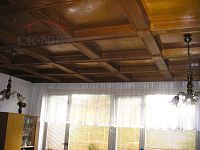 Prodej rodinného domu v Liberci – Starý Harcov - P1010195obyv. strop48.JPG