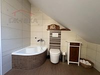 Rodinný dům 5+1 v obci Chuchelna - IMG_6864.jpeg