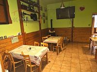 Městský dům s komerčním prostorem v centru Semil – podíl 1/2 + přístřešek ve výlučném vlastnictví - 20241119_090744.jpg