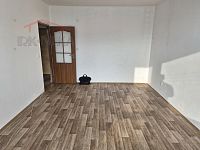 Pronájem moderního bytu 2+kk s lodžií v Semilech - 20260130_100249.jpg