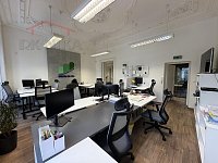 Reprezentativní kanceláře 147 m² + parkování, Liberec – nám. Dr. E. Beneše (naproti radnici) - IMG_1535.jpeg