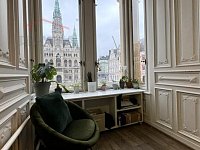 Reprezentativní kanceláře 147 m² + parkování, Liberec – nám. Dr. E. Beneše (naproti radnici) - IMG_1537.jpeg