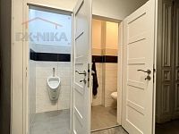 Reprezentativní kanceláře 147 m² + parkování, Liberec – nám. Dr. E. Beneše (naproti radnici) - IMG_1561.jpeg