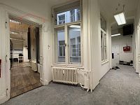 Reprezentativní kanceláře 147 m² + parkování, Liberec – nám. Dr. E. Beneše (naproti radnici) - IMG_1569.jpeg
