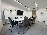 Kanceláře 45,5 m² s parkováním – Liberec, nám. Dr. E. Beneše (naproti radnici) - IMG_1510.jpeg