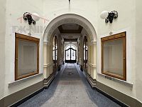 Kanceláře 45,5 m² s parkováním – Liberec, nám. Dr. E. Beneše (naproti radnici) - IMG_1577.jpeg