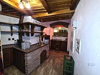 Pronájem stylové vinárny / hudebního klubu (295 m²) – Komenského náměstí - 20260109_110759.jpg