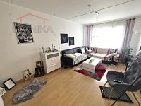 Prodej pěkného bytu 3+1 v Semilech - Řeky - obývací pokoj - 2.jpg