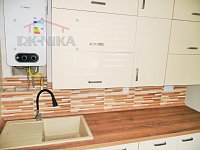 Prodej pěkného bytu 2+1 v Košťálově - P1140034.JPG
