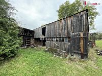 exkluzivní prodej samostatné části dvojdomu, maštale a velké zahrady za domem - Drahenice - 21