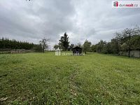 exkluzivní prodej samostatné části dvojdomu, maštale a velké zahrady za domem - Drahenice - 9