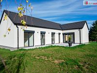 Prodej rodinného domu 5+ kk 135 m², s pozemkem 658 m² - 13