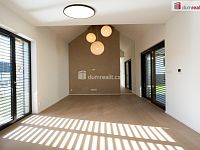 Prodej rodinného domu 5+ kk 135 m², s pozemkem 658 m² - 22