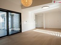 Prodej rodinného domu 5+ kk 135 m², s pozemkem 658 m² - 3