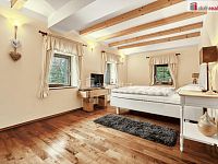 Dům s investiční příležitostí na pozemku 6.666 m2 v Krušných horách - 17