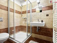 Dům s investiční příležitostí na pozemku 6.666 m2 v Krušných horách - 18