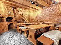 Dům s investiční příležitostí na pozemku 6.666 m2 v Krušných horách - 24