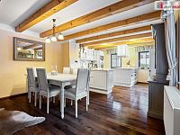 Dům s investiční příležitostí na pozemku 6.666 m2 v Krušných horách - 6