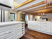 Dům s investiční příležitostí na pozemku 6.666 m2 v Krušných horách - 8