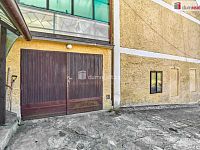 Rodinný dům se zahradou a garáží, Vojkovice - 8