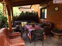 prodej krásné zděné chaty Malé Kyšice, 3+1 100 m2 s pergolou, pozemek 337m2