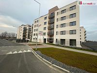 Pronájem, parkovací stání, 11 m2, rezidence Bílá perla, ul. U Císařského pluku, Opava  - 3