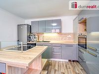 Prodej 2x rodinný dům, 287 m2 s krásným pozemkem 1093 m2 v Lenešicích-Louny - 19