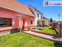 Prodej 2x rodinný dům, 287 m2 s krásným pozemkem 1093 m2 v Lenešicích-Louny - 2