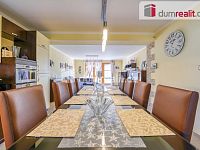 Prodej 2x rodinný dům, 287 m2 s krásným pozemkem 1093 m2 v Lenešicích-Louny - 6