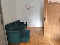 Pronájem bytu 2 + kk, 47 m2, 1. patro - 8