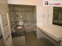 Zavedený hotel Agricola s bazénem zahradou v krásné lokalitě u lesa v Mariánských Lázních - 19