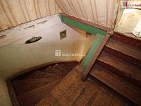 Zemědělská usedlost se dvěma rodinnými domy, stodolou, garáží a polem v Počátcích u Kraslic - 19