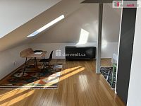 Luxusní byt 3+kk/B ve čtvrtém patře s osobním soukromým výtahem v cihlovém domě v Mariánských Lázních - 22