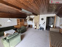 Samostatně stojící RD v klidném prostředí se zahradou - 23