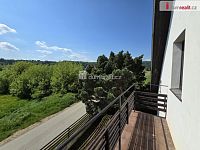 Samostatně stojící RD v klidném prostředí se zahradou - 26