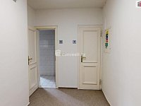 Pronájem, kancelář, 26m2, Ostrava, ul. Nádražní - 6