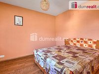 Prodej domu s restaurací nedaleko Ostrova u Karlových Varů - 8