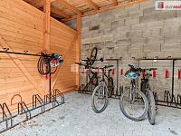 Prodej apartmánu 1+kk ve Pstruží přímo u lanovky skiareálu Plešivec - 11