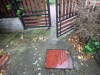 Pěkný domek s pozemkem a zahradou v klidné lokalitě Kbely u Prahy - 18