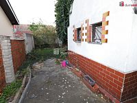 Pěkný domek s pozemkem a zahradou v klidné lokalitě Kbely u Prahy - 23