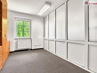 Nájem kanceláří v administrativní budově v Karlových Varech u hotelu Imperial - 11