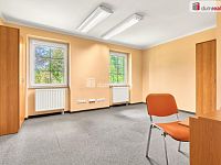 Nájem kanceláří v administrativní budově v Karlových Varech u hotelu Imperial - 14