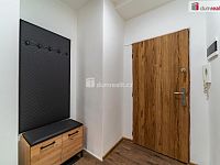 Krásný byt 3+kk po kompletní generální rekonstrukci s vybavením ve druhém patře cihlového domu - 10